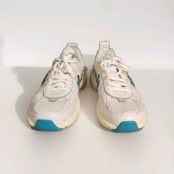 Size 7.5 - Nike V2K Run White Dusty Cactus W - Picture 4 of 6
